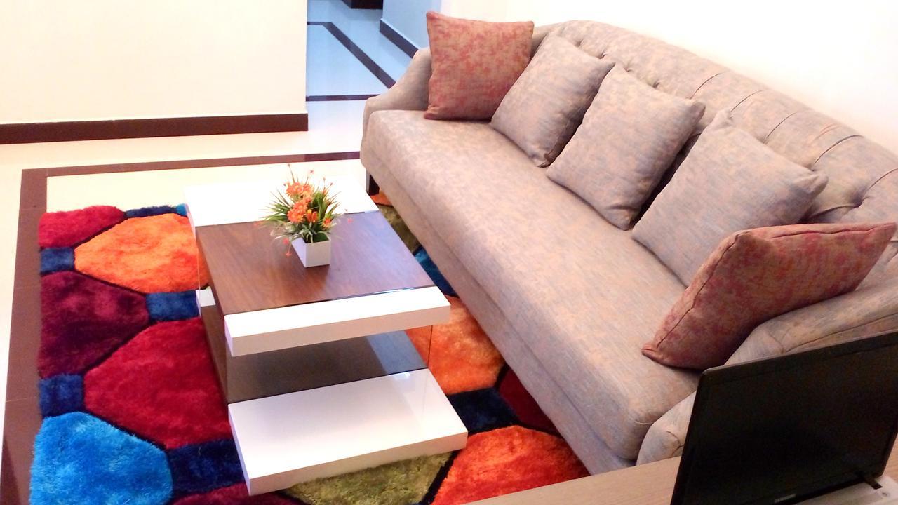 Bluebell Residency Hotel Карайкуди Екстериор снимка