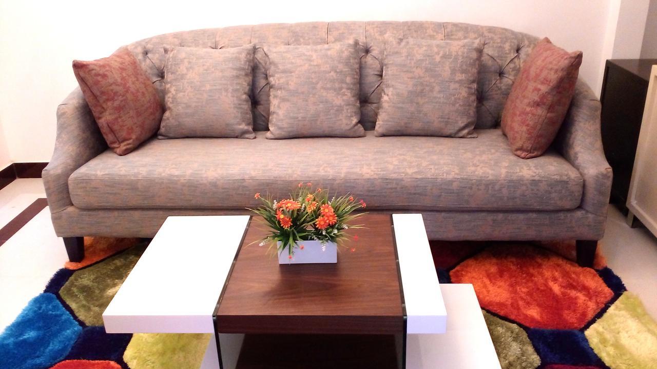 Bluebell Residency Hotel Карайкуди Екстериор снимка